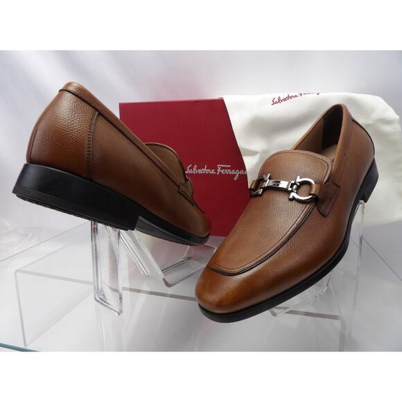 NIB FERRAGAMO REE BROWN LEATHER LOGO GANCINI LOAFERS 8 EE ITALY main image 12